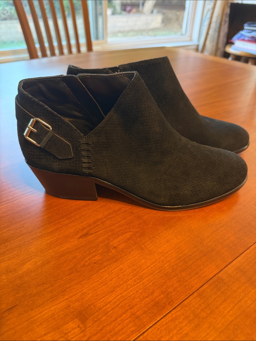 Vince Camuto Black Suede Ankle Booties with Side Buckle women’s size 10
